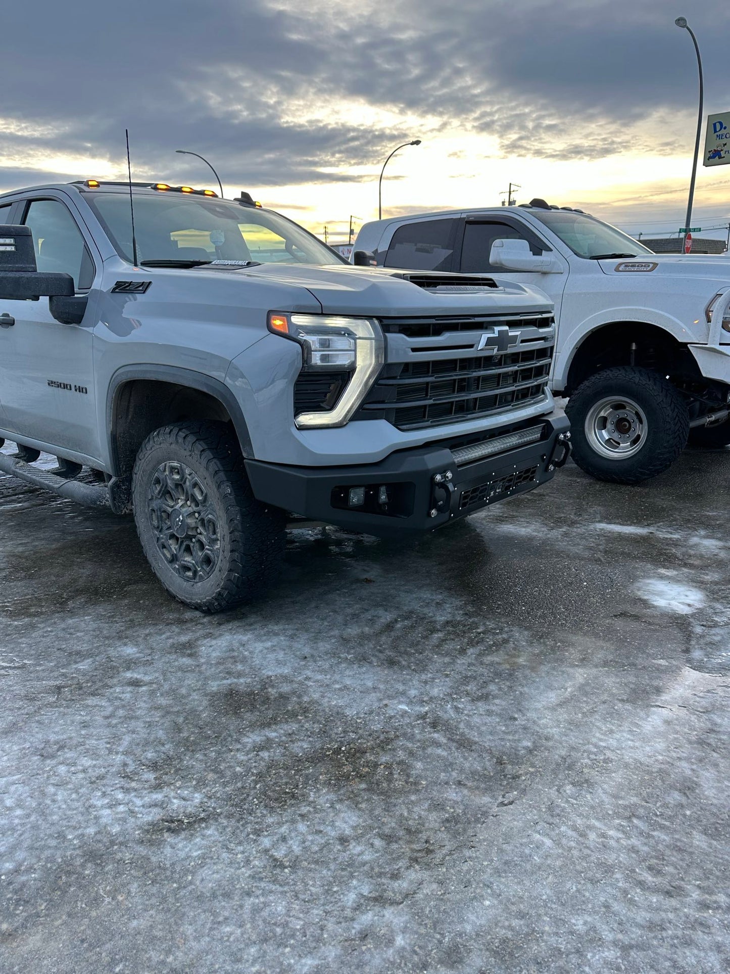 GRIDIRON 2024+ GMC 2500/3500 Base Front Bumper