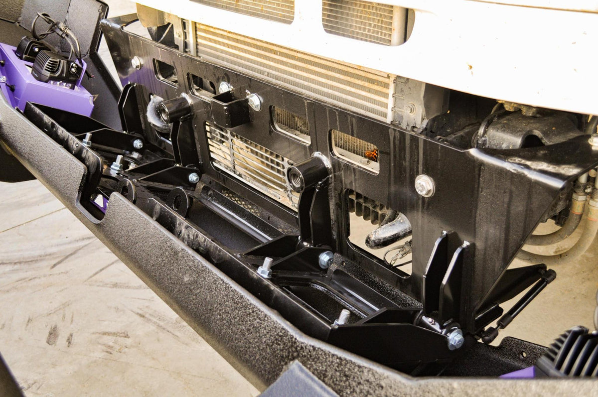 GRIDIRON Freightliner M2 Bull-Bar Front Bumper